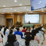 ประชุมผู้ปกครองและมอบตัวนักเรียนห้องเรียนพิเศษ